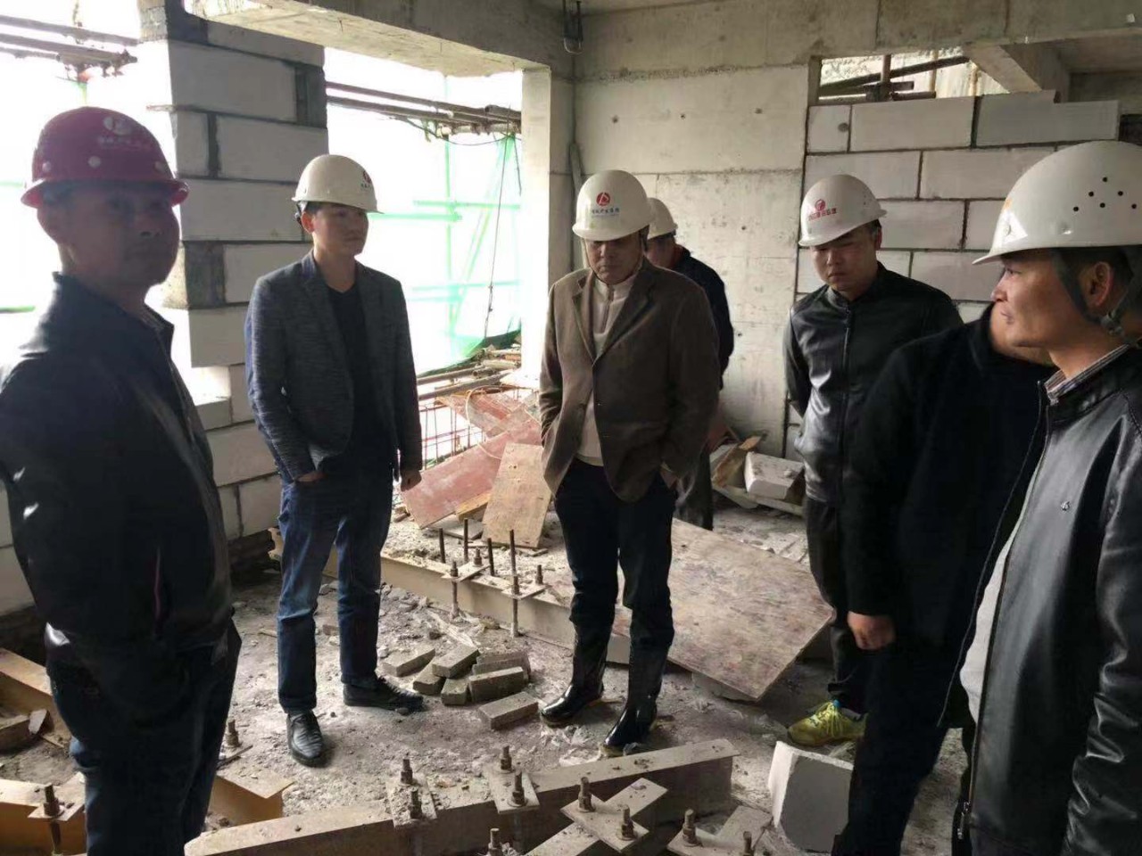 金牛棚戶區(qū)改造項目組織開展安全大檢查工作