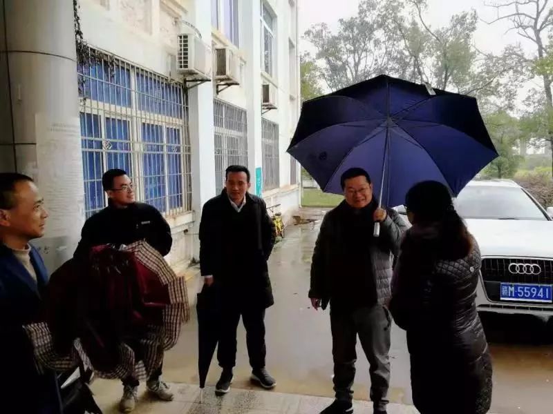 金開集團(tuán)董事長胡順明前往洪城警苑檢查指導(dǎo)文明城市創(chuàng)建