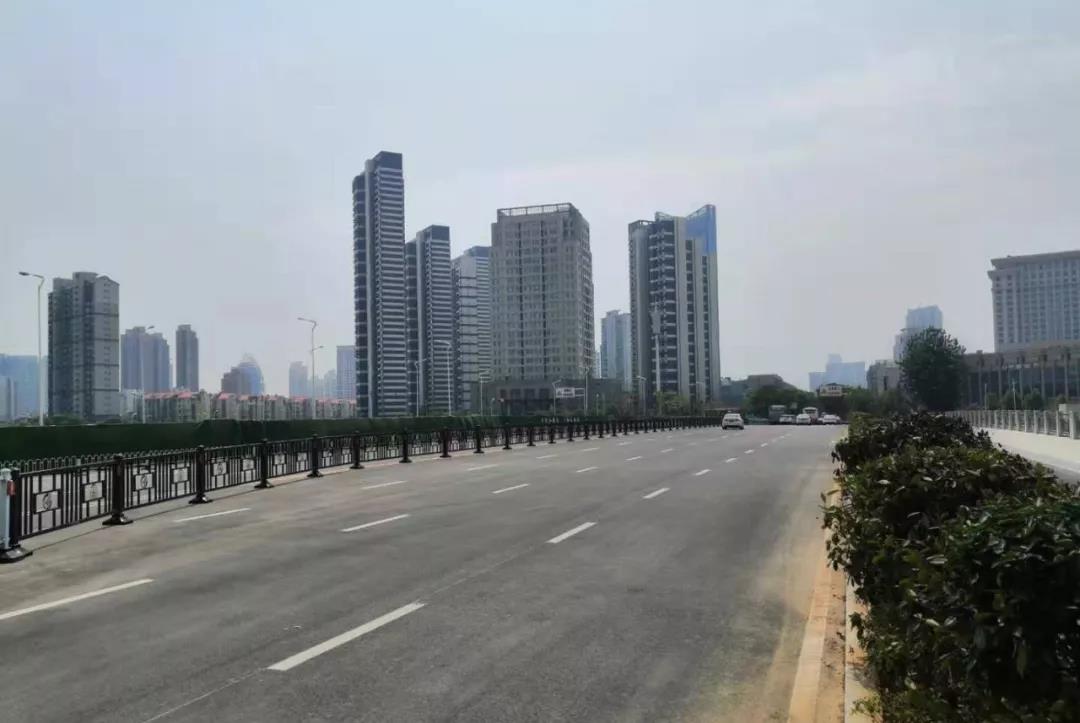 通車?yán)玻。″蠘蛲貙捁こ贪敕ㄜ?>
							</div>
													</div>
					</a>
				</li>
							<li id=