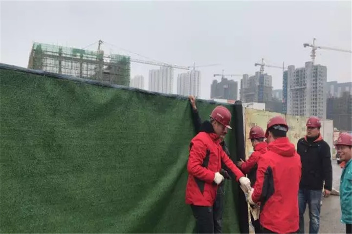創(chuàng)建文明城市，我們一直在努力!