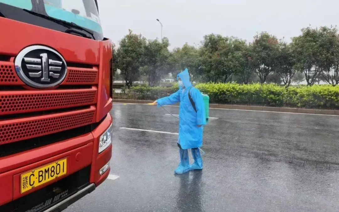  金開集團"洪城紅"退役軍人應(yīng)急隊5月卡口防疫月志