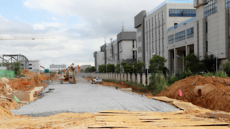 8月底，經(jīng)開區(qū)又有一條市政道路將通車！